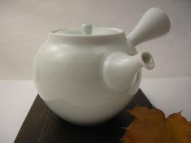 Japanese Teapot - made from ARITA porcellain