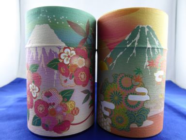Japanese tea box (Mount Fuji)